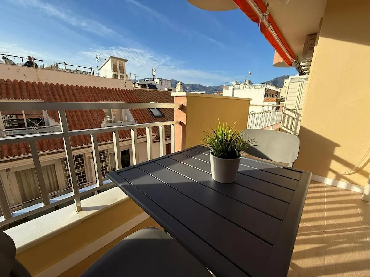 Sunny & Stylish Beach Apartment Fuengirola