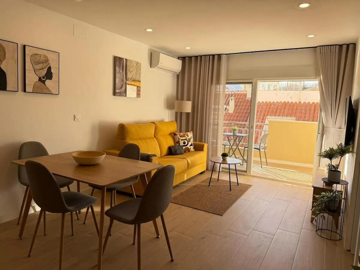 Sunny & Stylish Beach Apartment Fuengirola