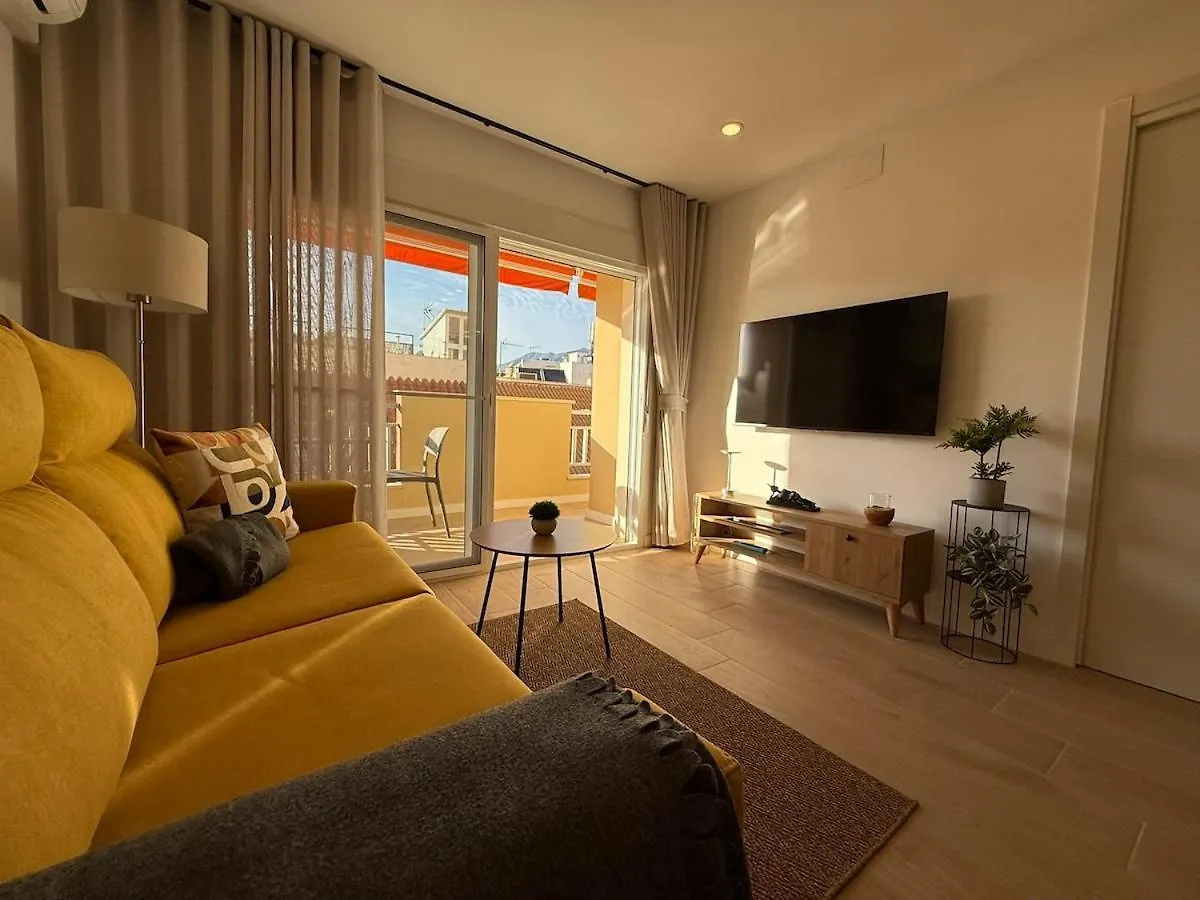 Sunny & Stylish Beach Apartment Fuengirola